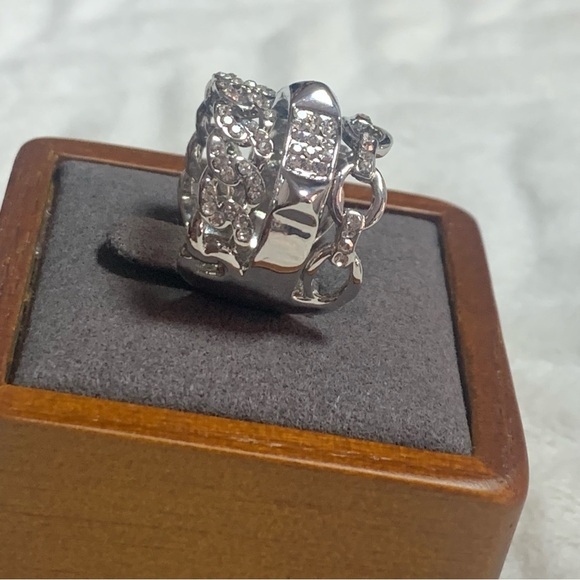 Rhinestones Sparkly 3 in 1 Silver Plate Ring - Picture 5 of 7